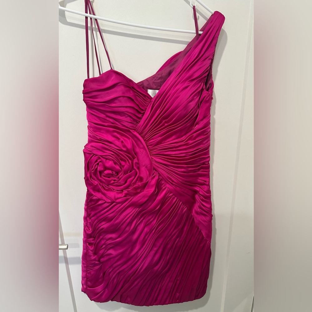 Mignon Bold Pink Textile
